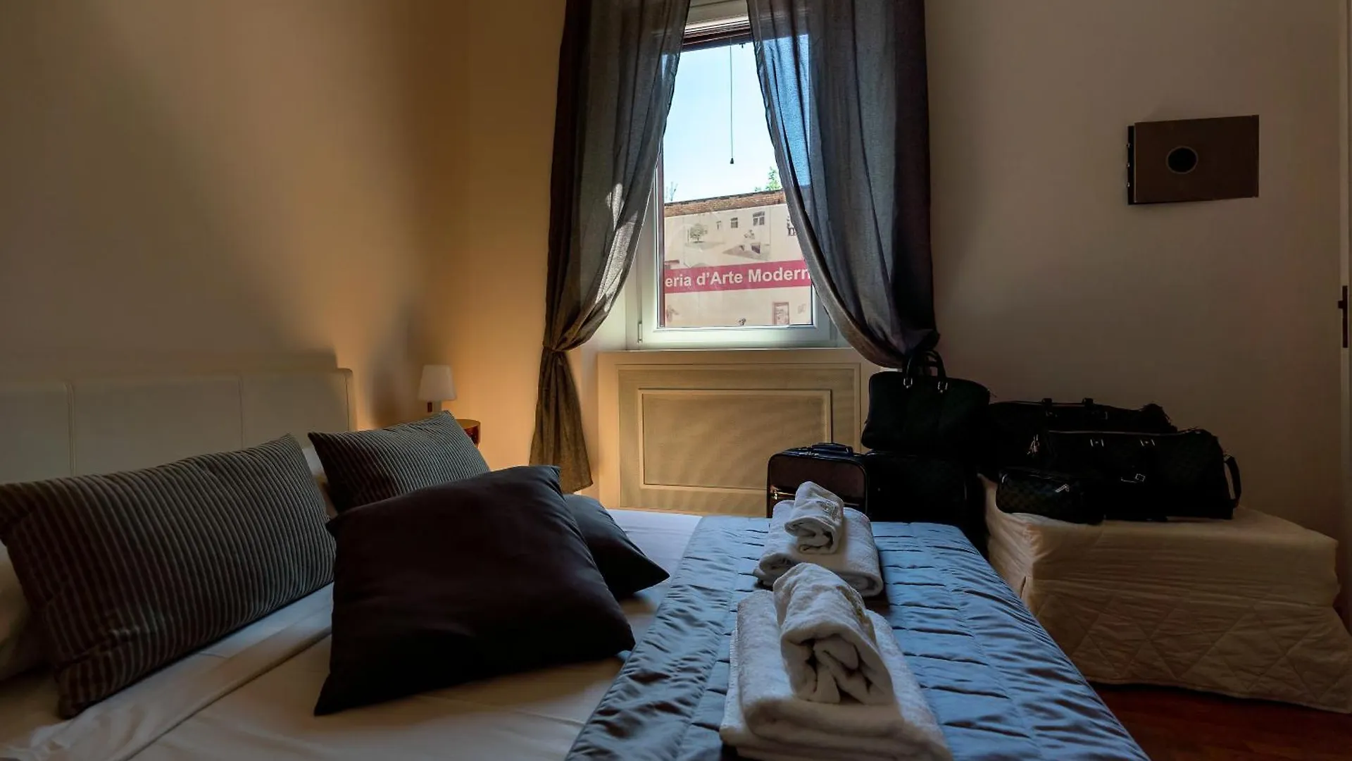 Bellavista Crispi Piazza Del Popolo Apartment Rome